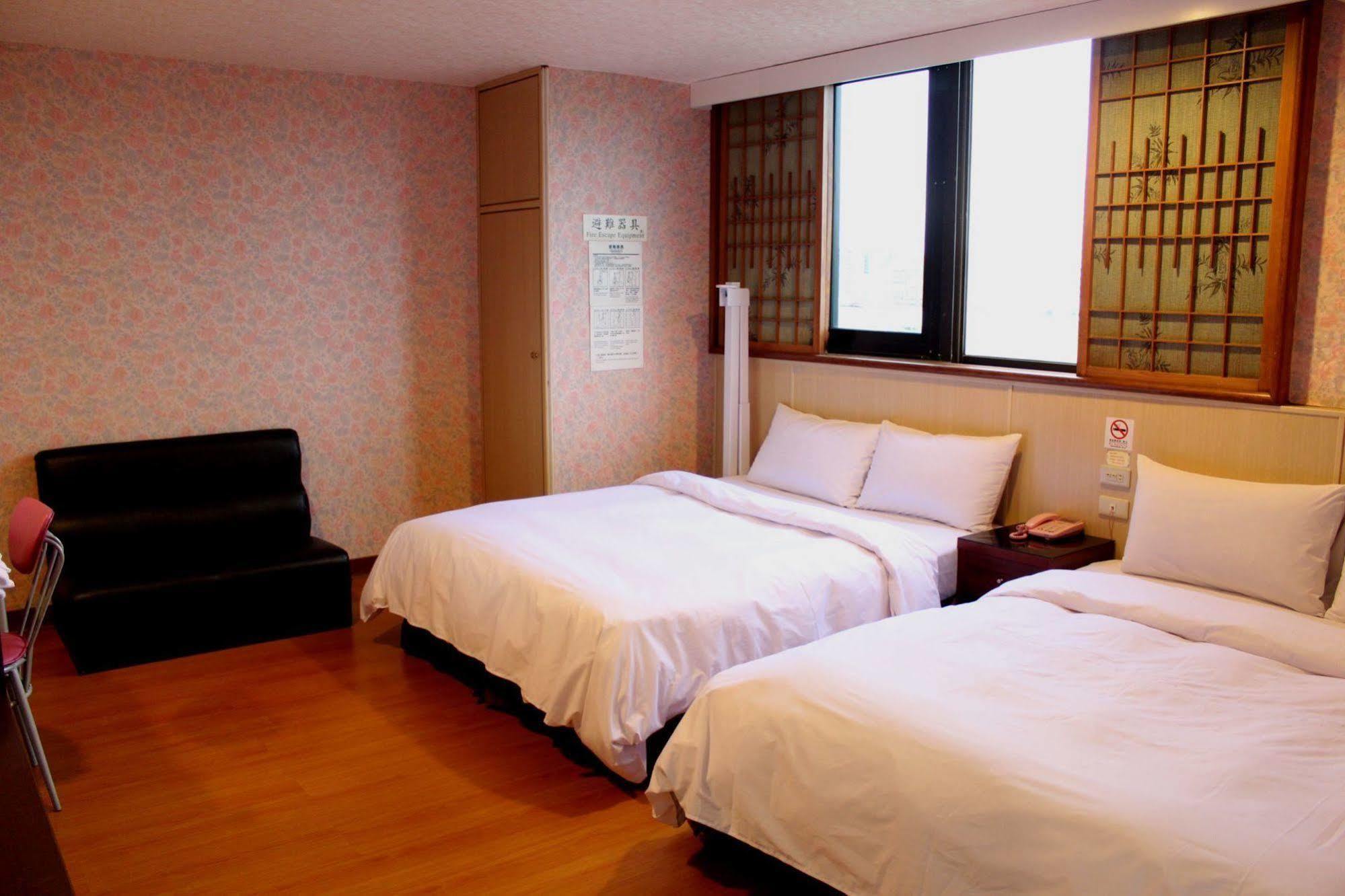 Sunwise Hotel Kaohsiung Exterior foto